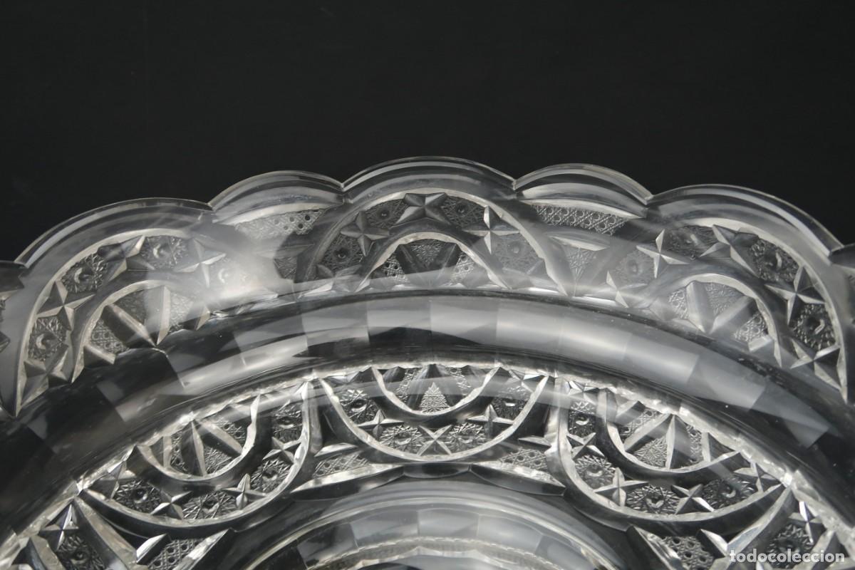 Antig&uuml;edades: Antiguo Centro de Mesa de Plata y Cristal Tallado - Foto 9