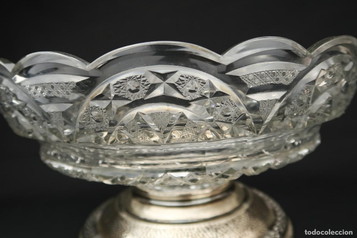 Antig&uuml;edades: Antiguo Centro de Mesa de Plata y Cristal Tallado - Foto 10