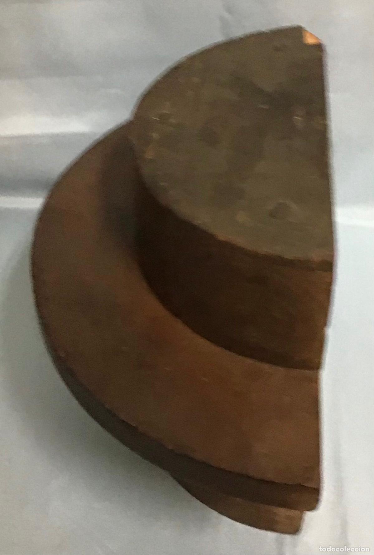Antig&uuml;edades: ANTIGUO MOLDE DE MADERA PARA FUNDICION - Foto 2