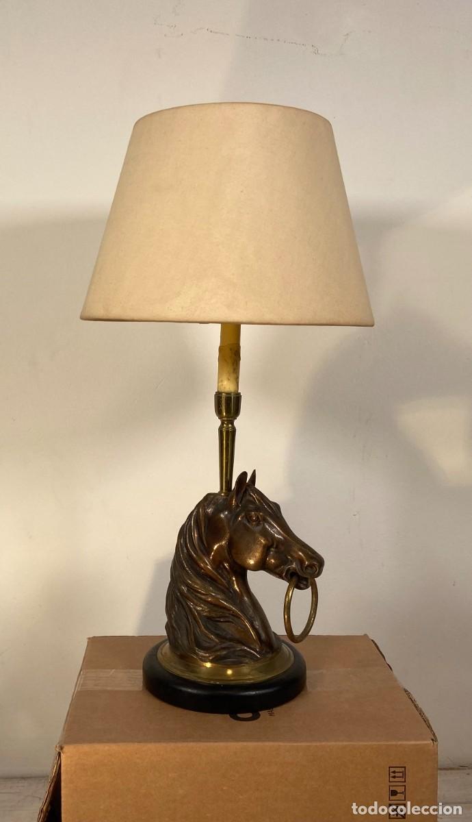 Antig&uuml;edades: L&aacute;mpara francesa con cabeza de caballo de bronce - Foto 3