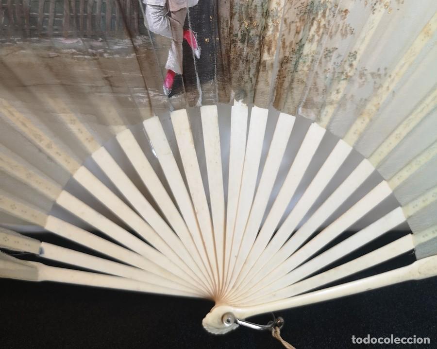 Antig&uuml;edades: Abanico Peric&oacute;n Antiguo de Hueso - Foto 4