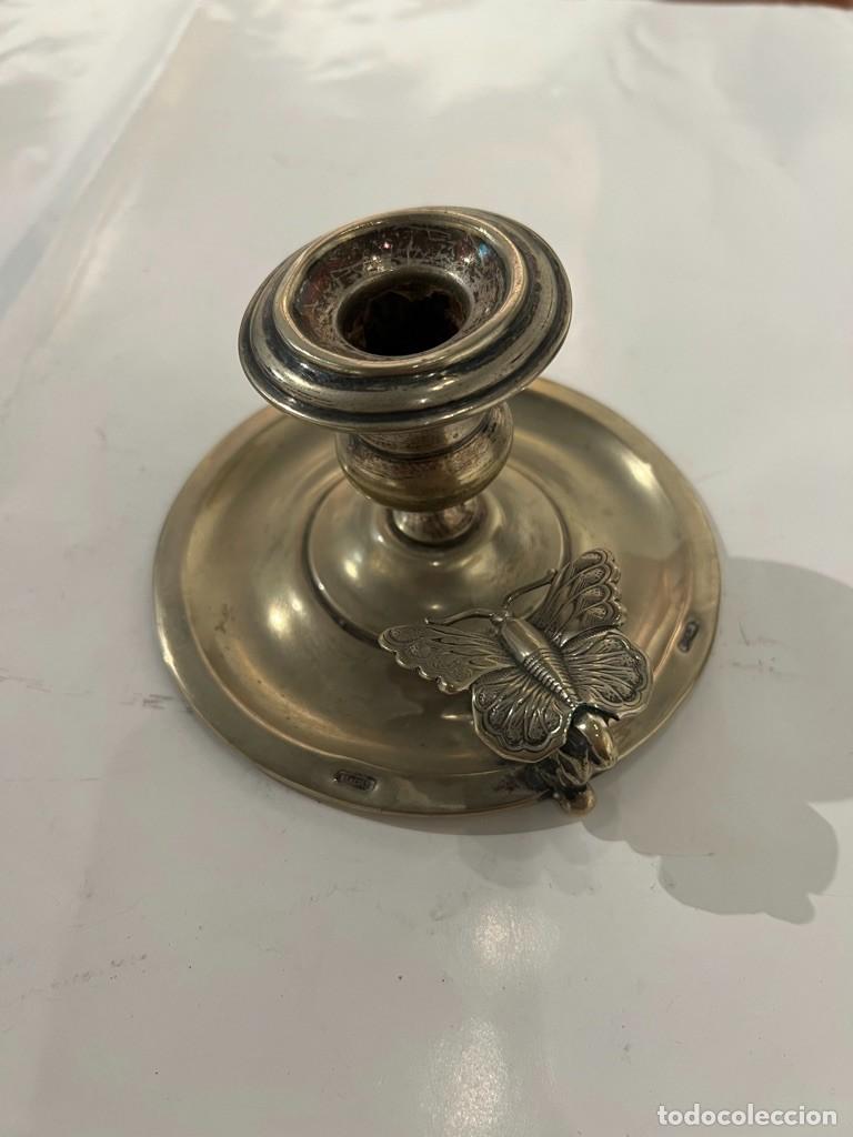 Antig&uuml;edades: Candelabro plateado con mariposa - Foto 2
