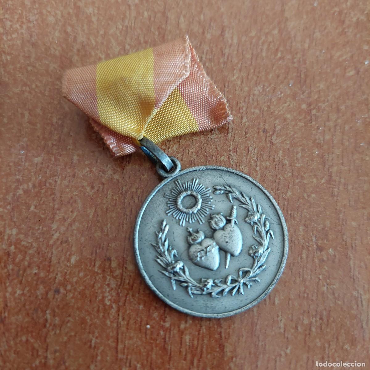 Antig&uuml;edades: Medalla centenario de Sarria 1846 1946 - Foto 1