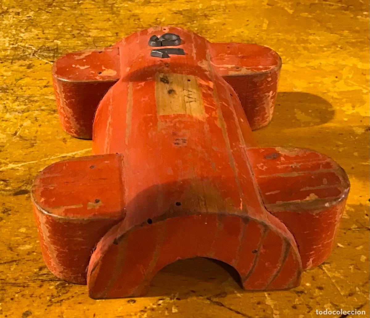 Antig&uuml;edades: ANTIGUO MOLDE DE MADERA PARA FUNDICION - Foto 3