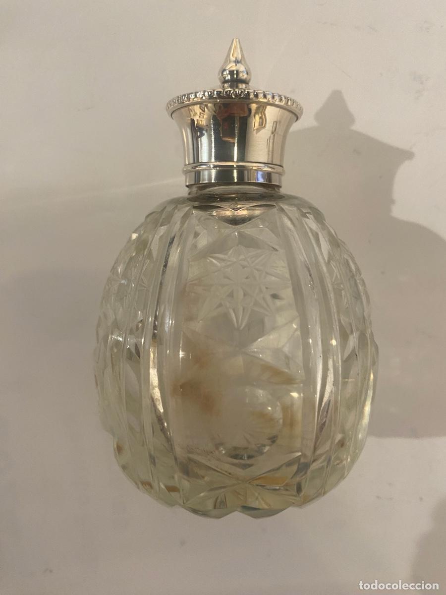 Antig&uuml;edades: Botella Tallada con Tapa Plata - Foto 4