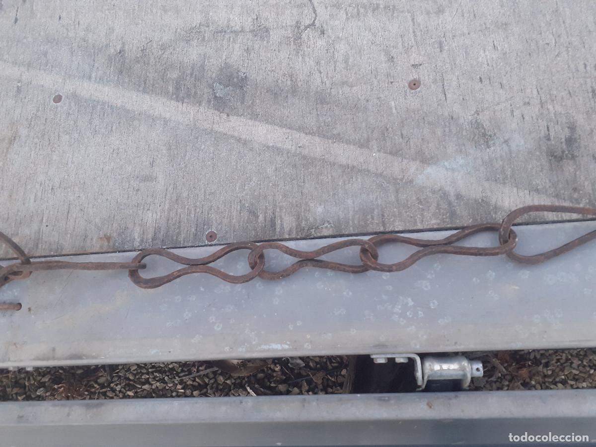 Antig&uuml;edades: Cadena de chimenea, llar, 173 cm de larga - Foto 4