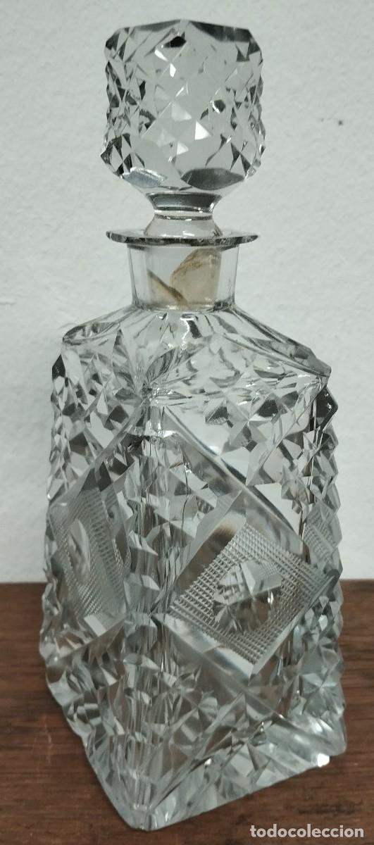 Antig&uuml;edades: BOTELLA DE CRISTAL TALLADO - Foto 6