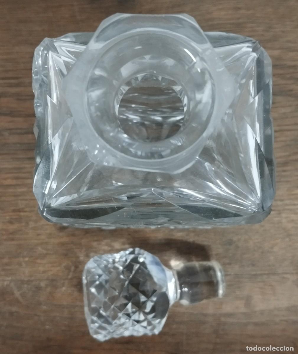 Antig&uuml;edades: BOTELLA DE CRISTAL TALLADO - Foto 8