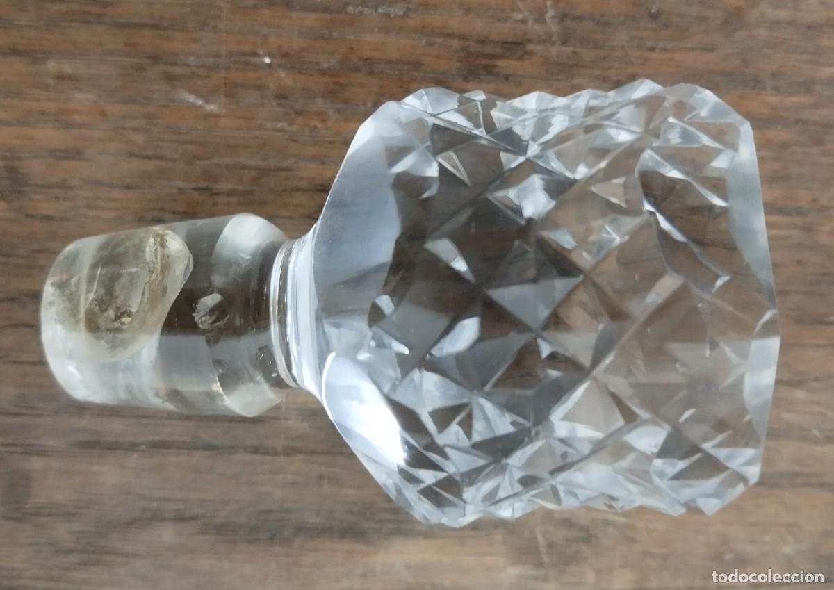 Antig&uuml;edades: BOTELLA DE CRISTAL TALLADO - Foto 10