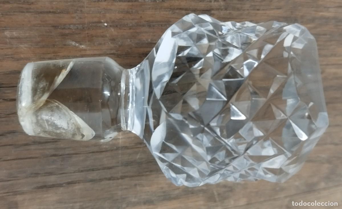 Antig&uuml;edades: BOTELLA DE CRISTAL TALLADO - Foto 11