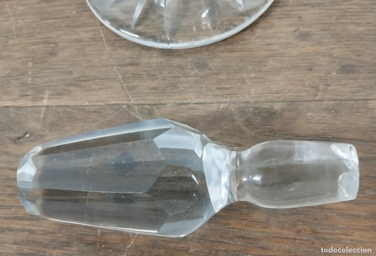 Antig&uuml;edades: BOTELLA DE CRISTAL TALLADO - Foto 9