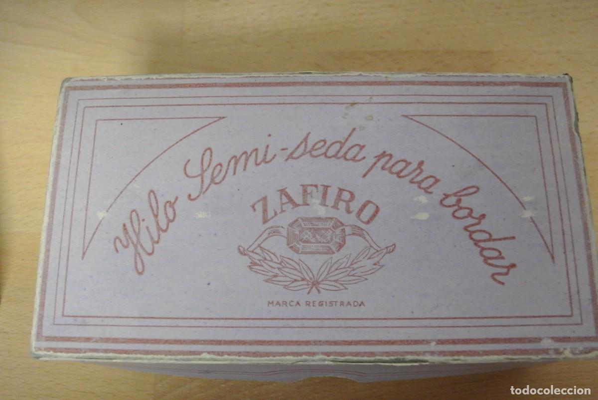 Antig&uuml;edades: LOTE DE CAJAS CON BOBINAS DE HILO - Foto 9