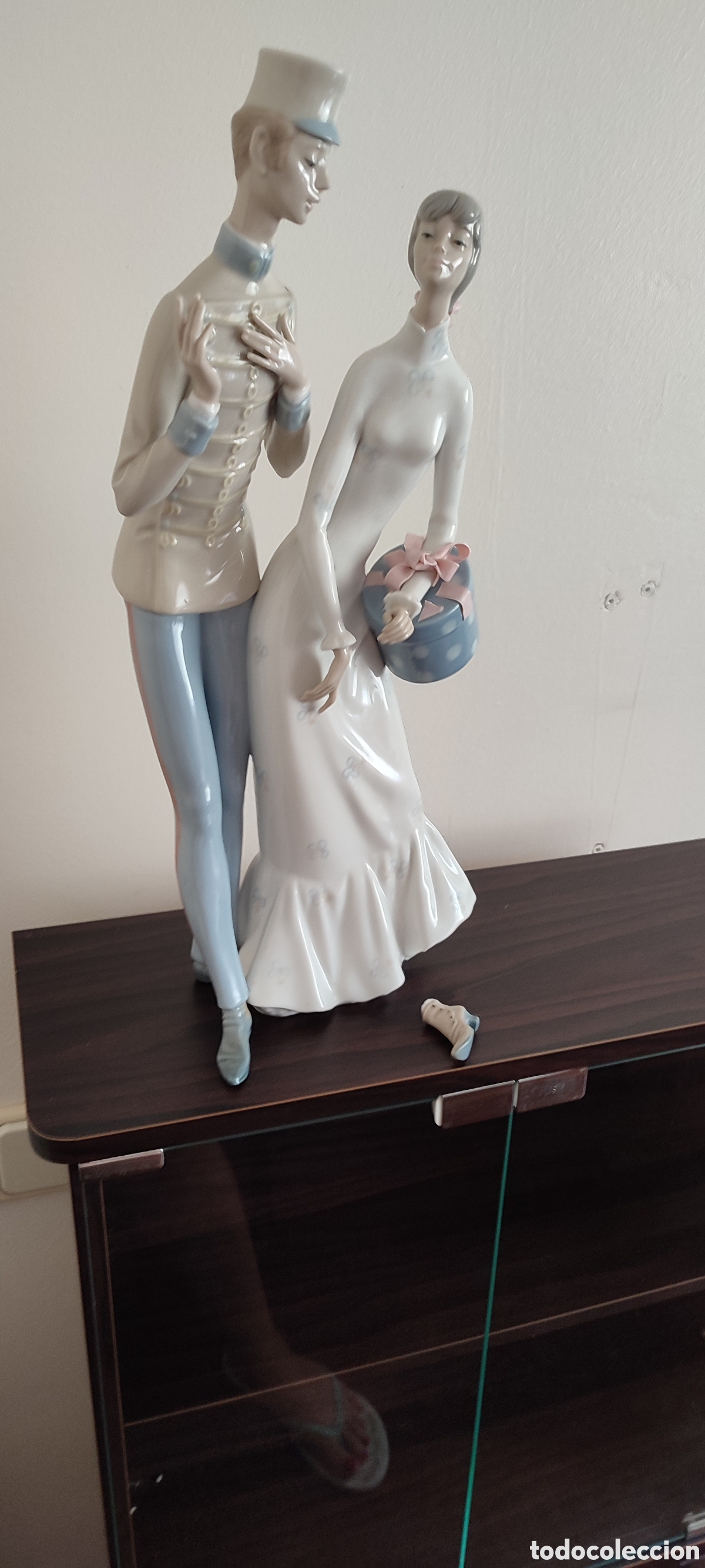 Antig&uuml;edades: Lladr&oacute; figura La Sombrera - Foto 2