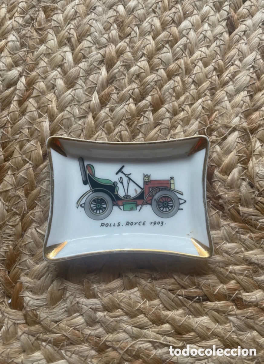 Antig&uuml;edades: Cenicero coches colecci&oacute;n - Foto 1