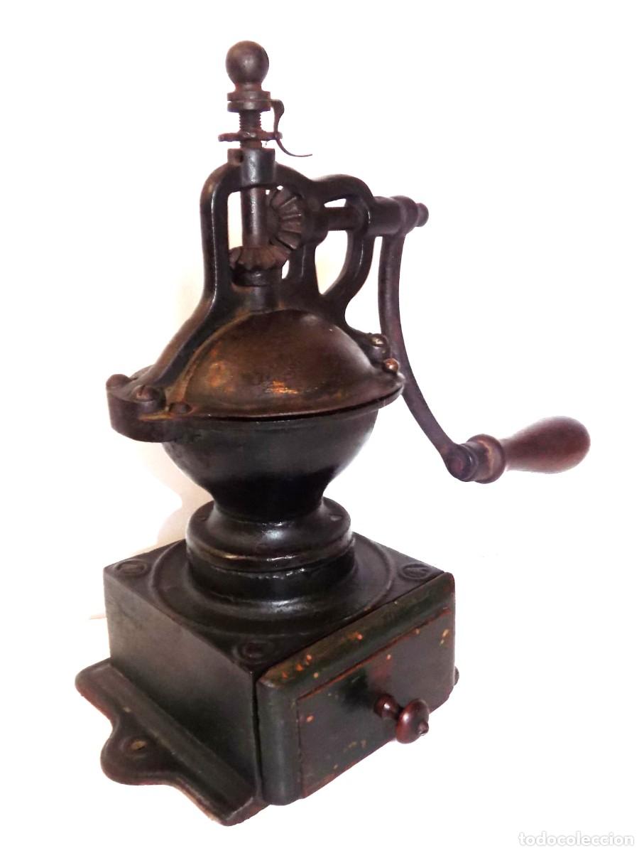Antig&uuml;edades: MOLINILLO DE CAF&Eacute; SIN MARCA. MODELO -A00- CA. 1875/1925 - Foto 2