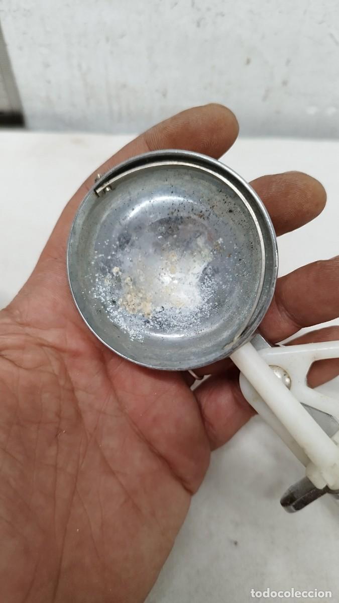 Antig&uuml;edades: Cuchara para hacer bolas de helado - Foto 2