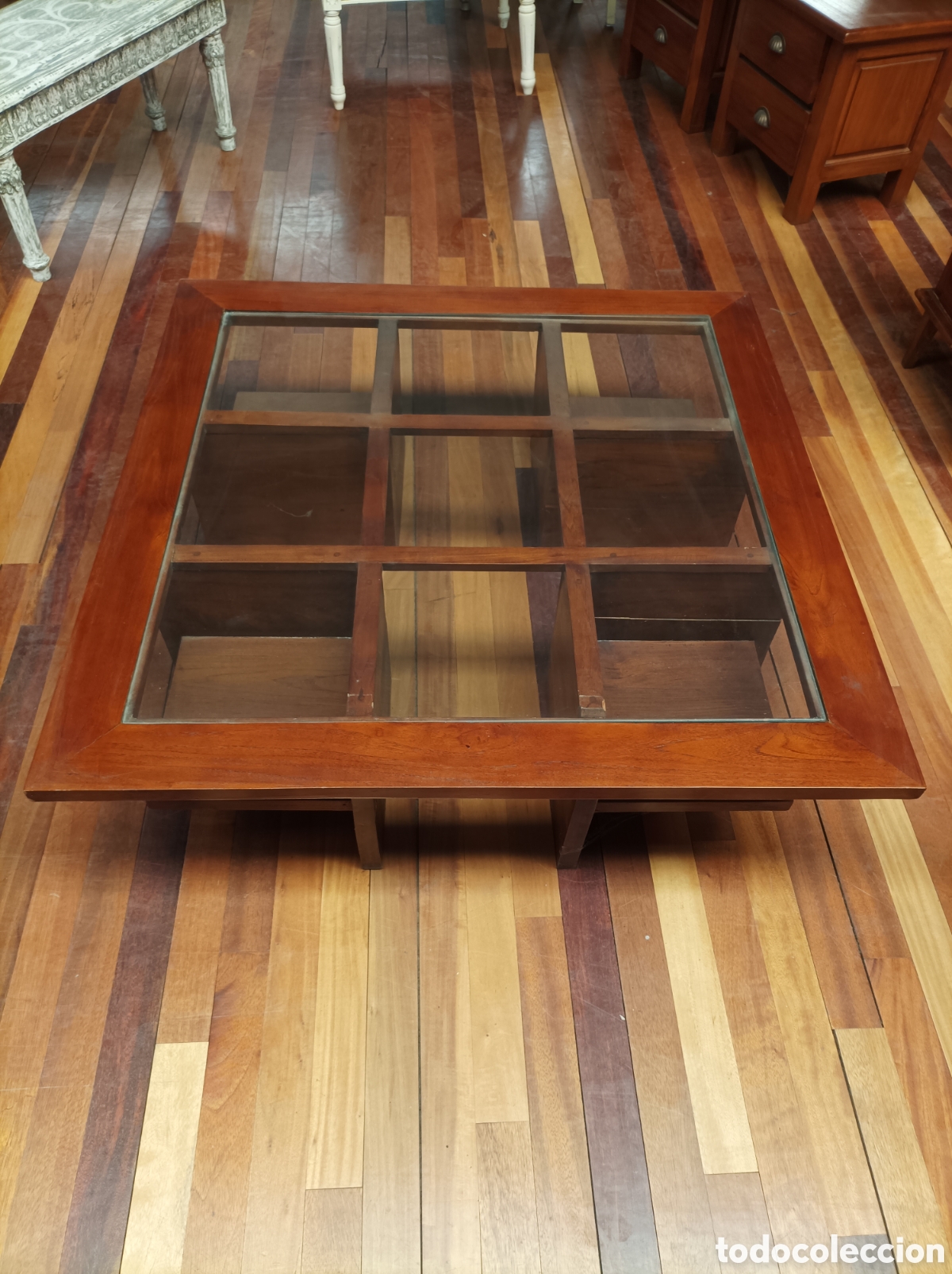 Antig&uuml;edades: Mesa de caf&eacute; cuadrada - Foto 1