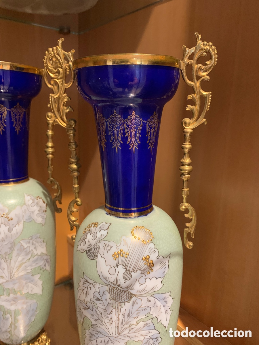 Antig&uuml;edades: JARRONES DE OPALINA Y BRONCE - Foto 3