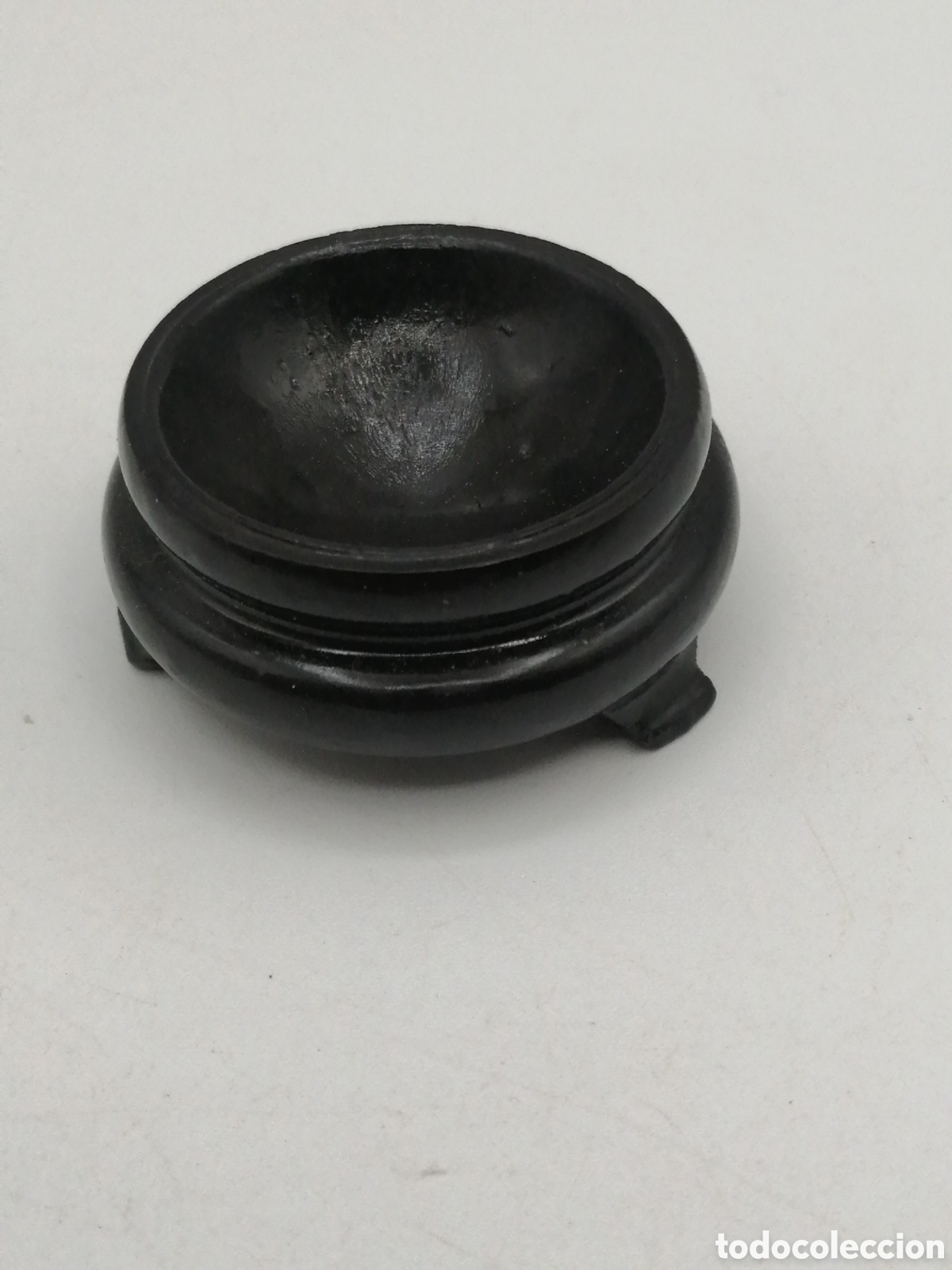 Antig&uuml;edades: Base peana madera ebonizada concave - Foto 1