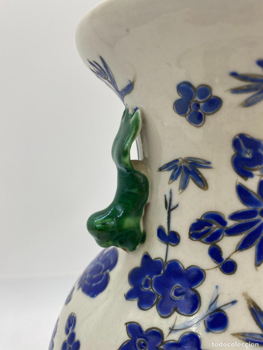 Antig&uuml;edades: jarron chino flores azules - Foto 5