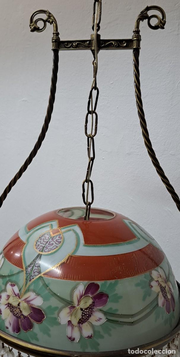 Antig&uuml;edades: Antigua l&aacute;mpara, globo de opalina muy decorado - Foto 9
