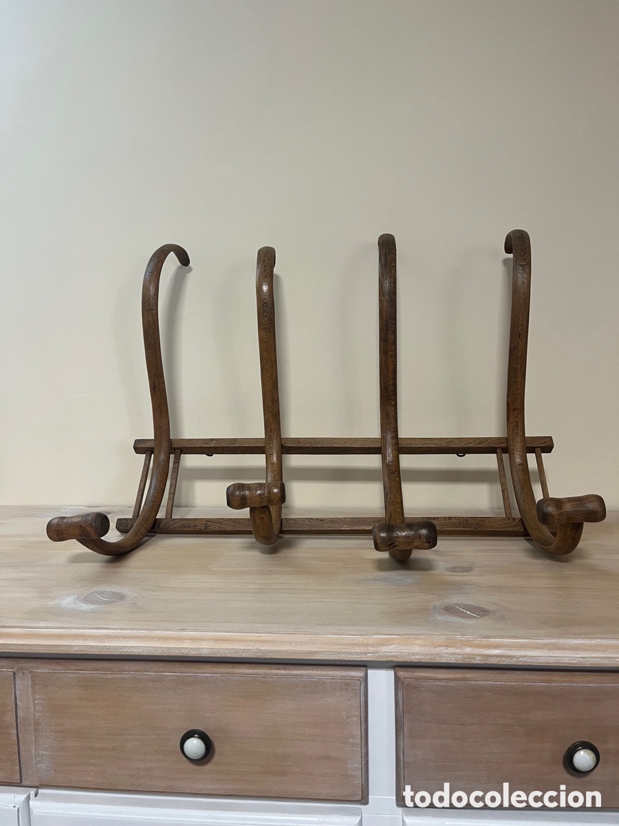 Antig&uuml;edades: Perchero thonet restaurado de forma tradicional. - Foto 3