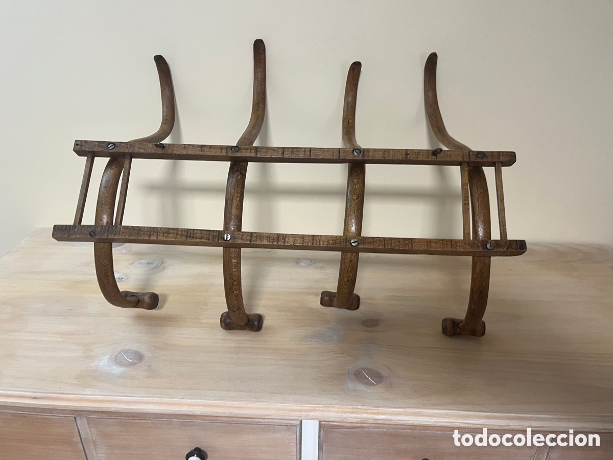 Antig&uuml;edades: Perchero thonet restaurado de forma tradicional. - Foto 4