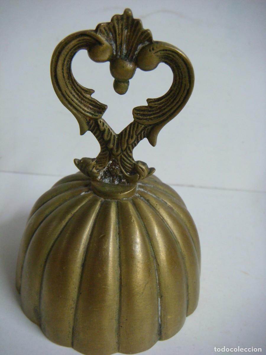 Antig&uuml;edades: CAMPANILLA EN BRONCE -CAJ-N&ordm;-79 - Foto 1