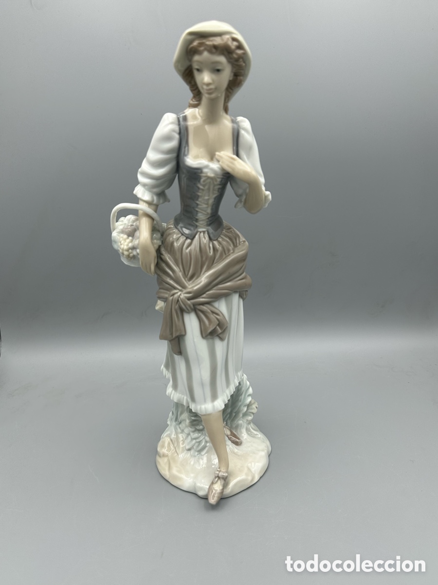 Antig&uuml;edades: REF: 01004665 &ldquo;DONCELLA CL&Aacute;SICA CESTA&rdquo; LLADR&Oacute; - Foto 2