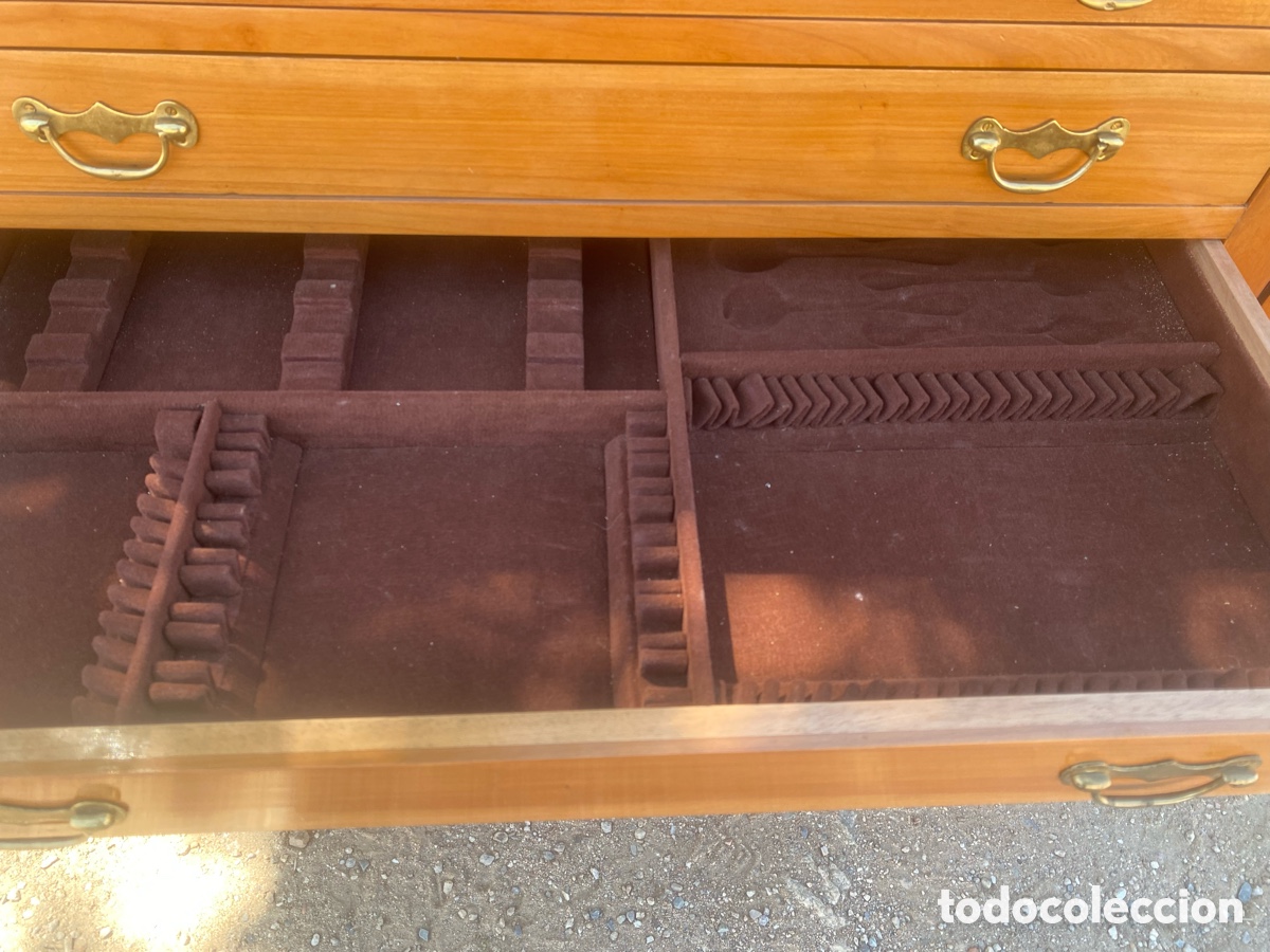 Antig&uuml;edades: Cubertero en madera y cajones - Foto 9