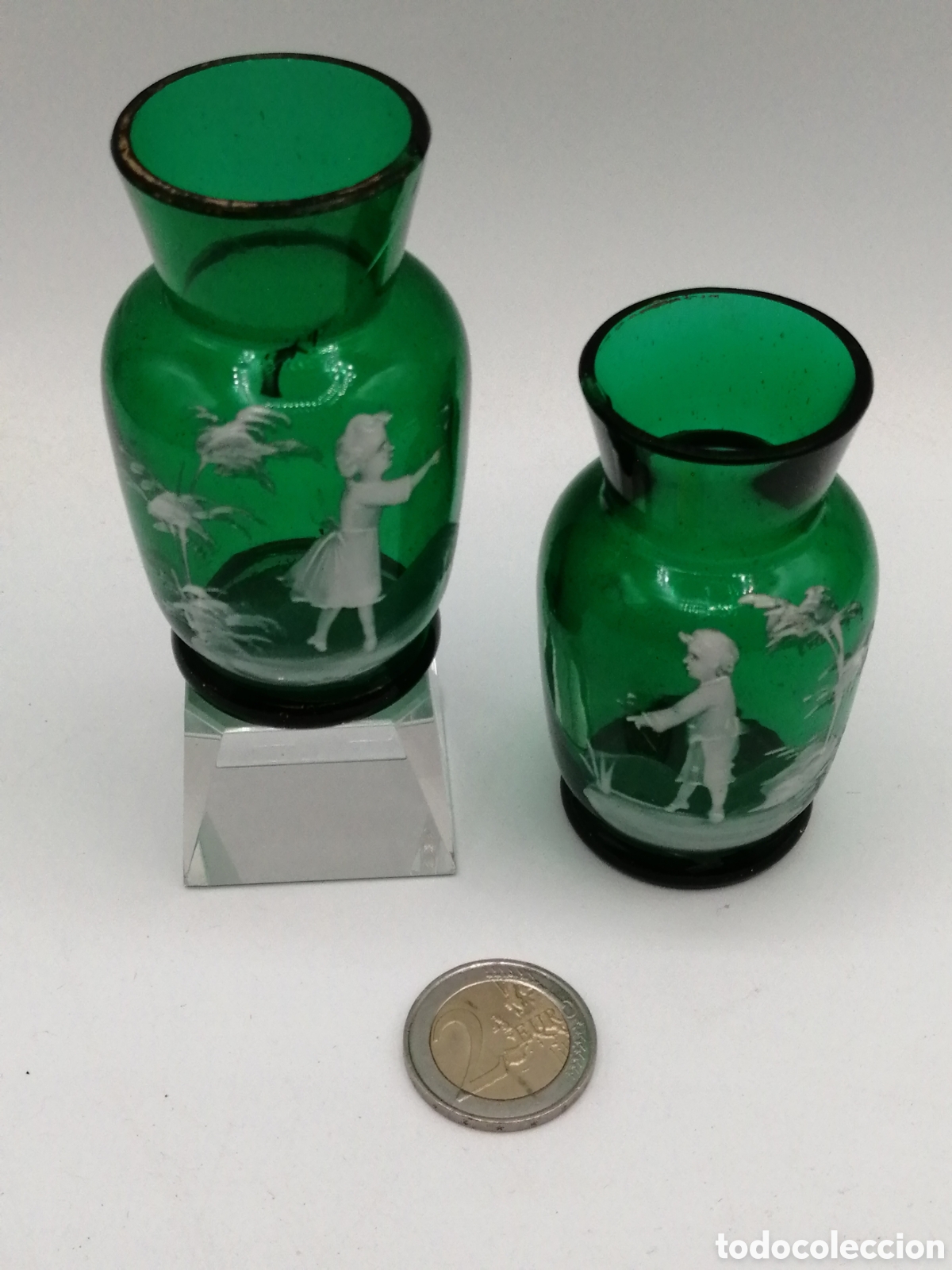 Antig&uuml;edades: Peque&ntilde;os jarrones Mary Gregory. Cristal, C. 1900s - Foto 3