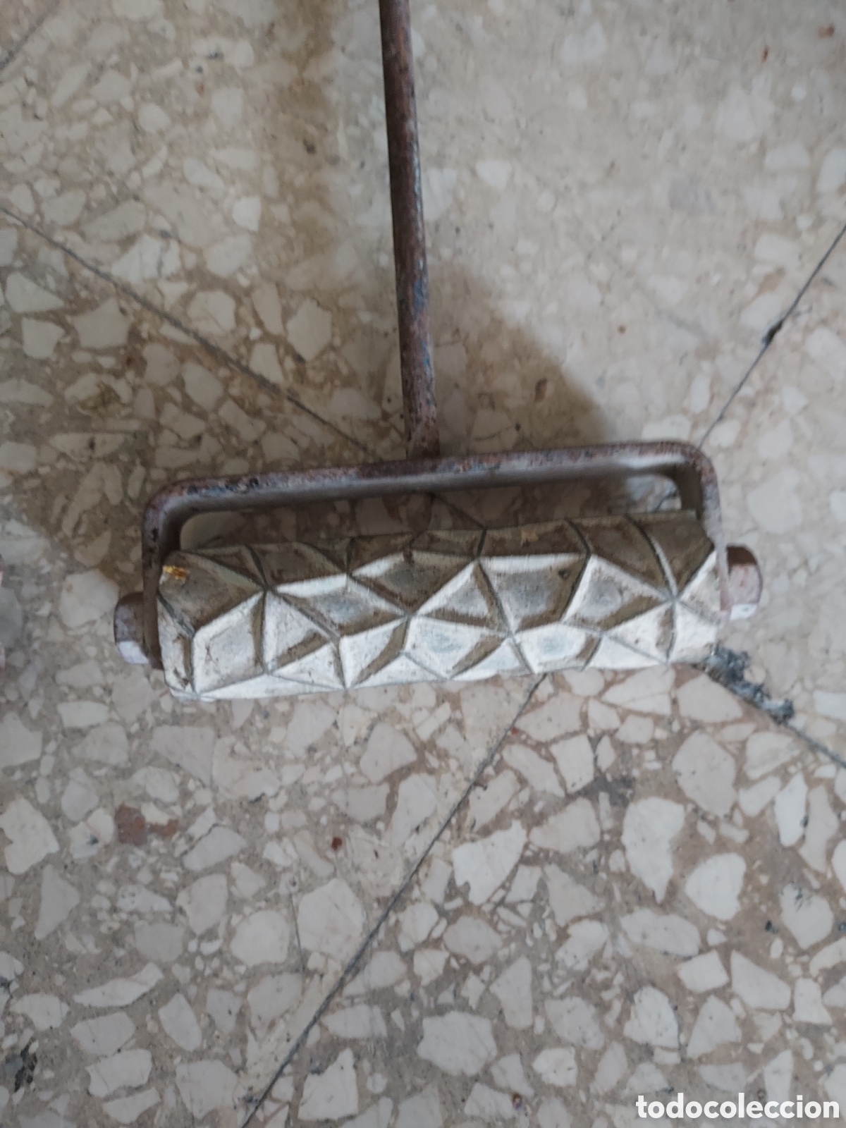 Antig&uuml;edades: Dos rodillos de marcar hormig&oacute;n - Foto 3