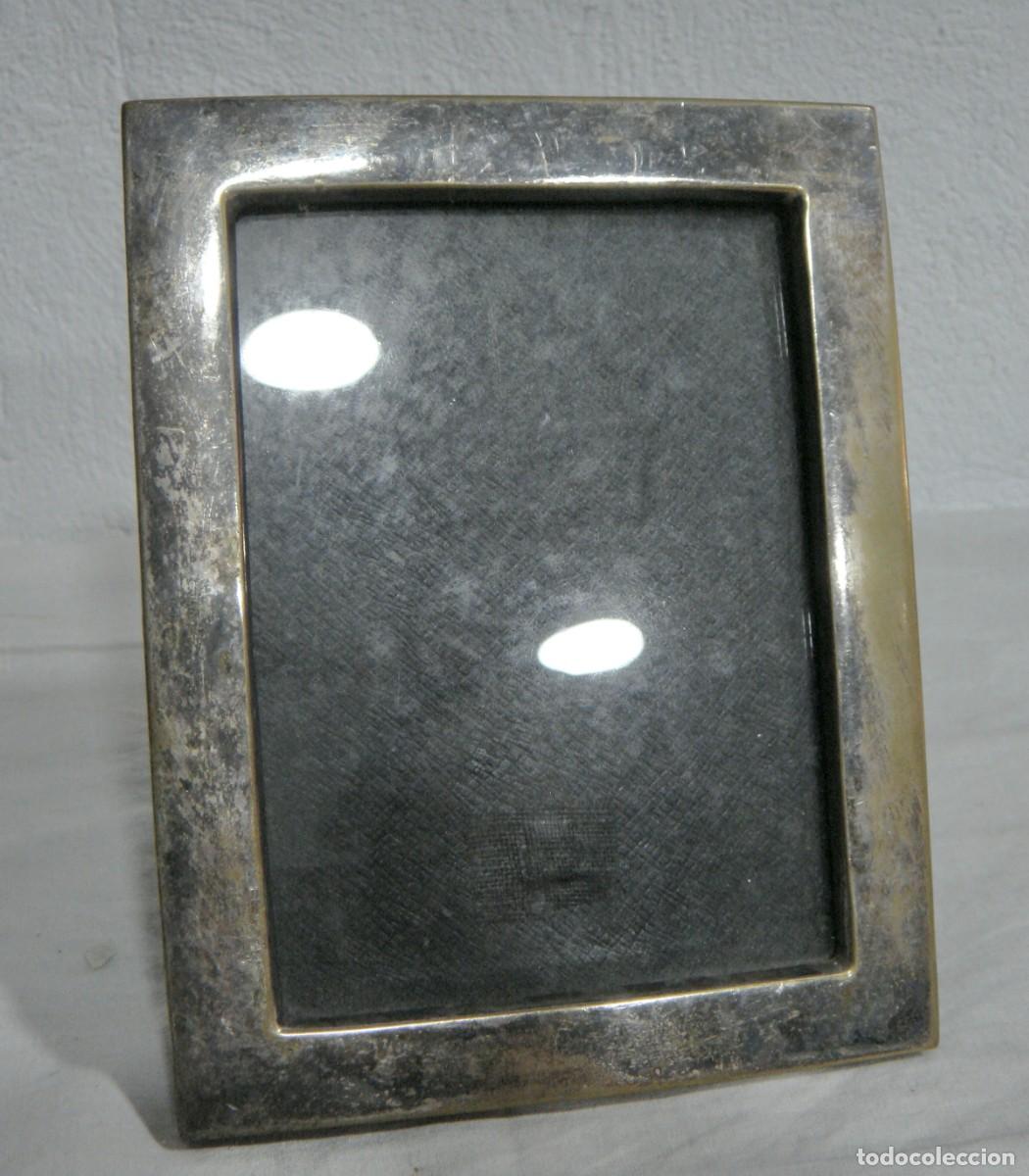 Antig&uuml;edades: Marco de sobremesa rectangular &middot; Ba&ntilde;o de plata - Foto 1