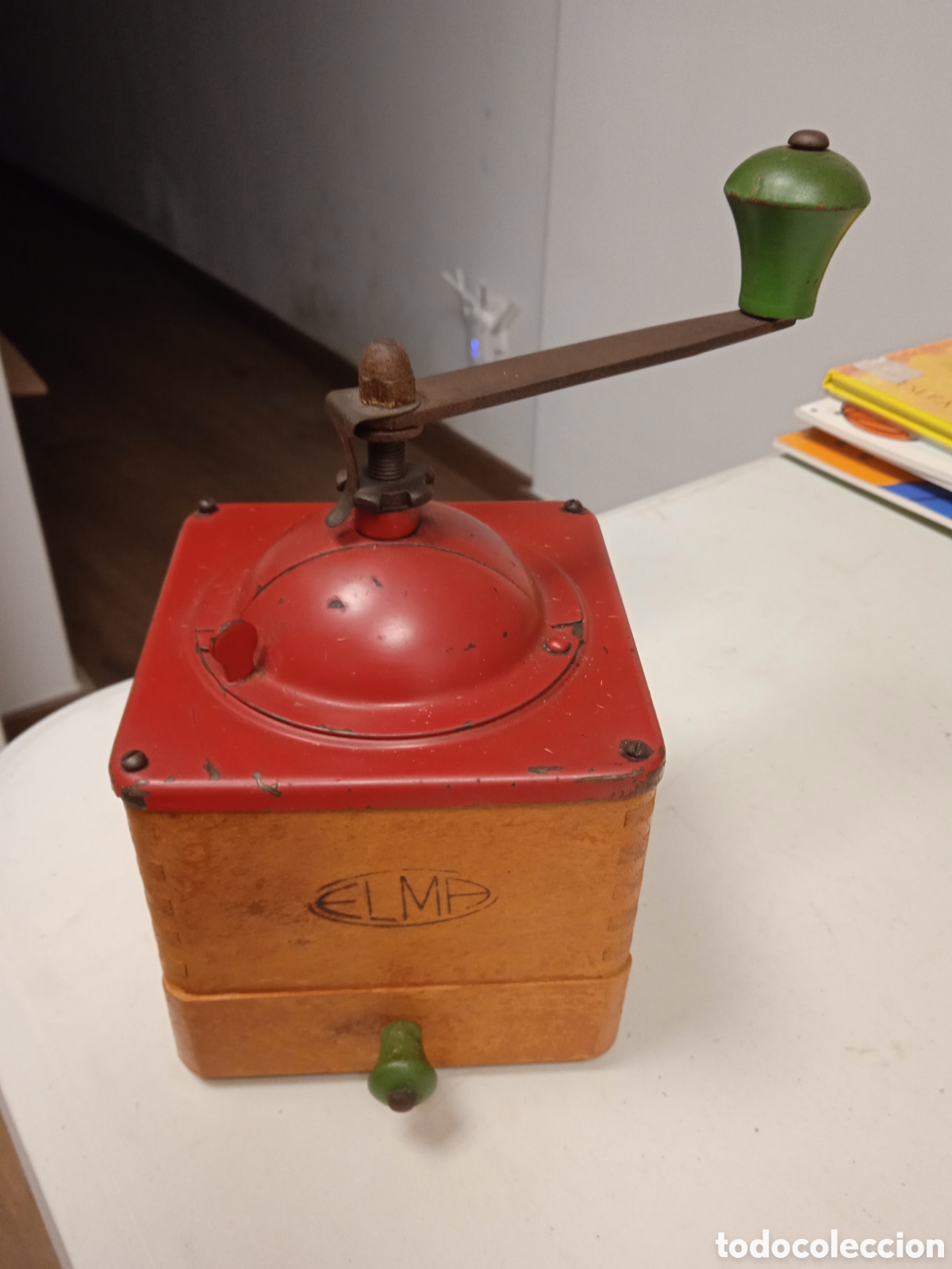 Antig&uuml;edades: Molinillo de caf&eacute; peque&ntilde;o ELMA - Foto 1