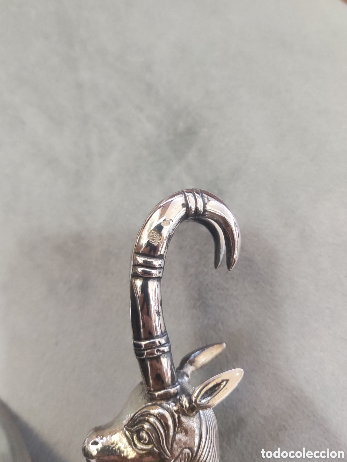 Antig&uuml;edades: Jarra de plata con gacelas - Foto 2