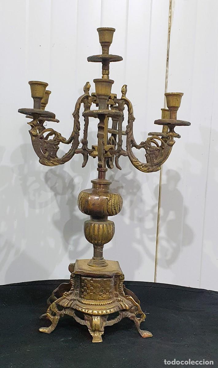 Antig&uuml;edades: -Antiguo candelabro de bronce S.XIX - Foto 1