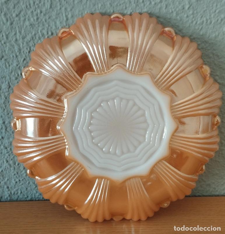 Antig&uuml;edades: Plato llano nacarado - Foto 2