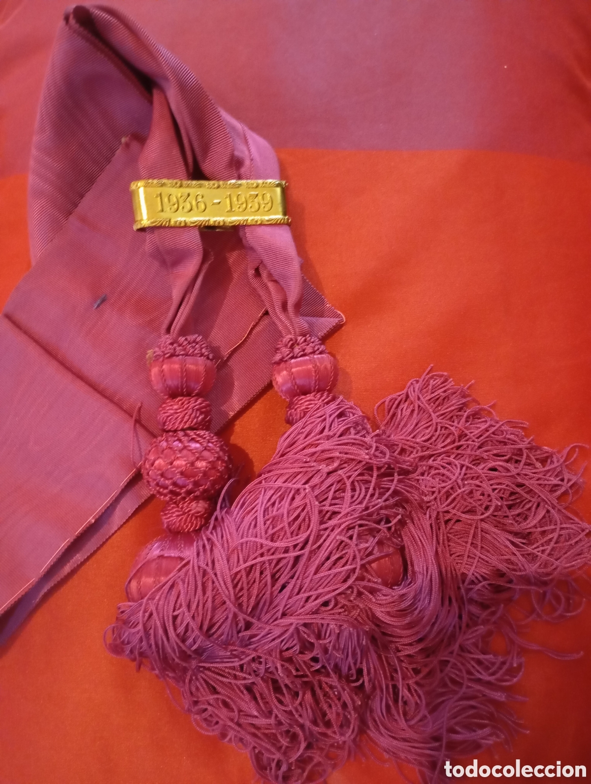 Antig&uuml;edades: Militar&iacute;a Banda de la victoria de gala de oficiales guerra civil Espa&ntilde;ola Franco 1936/1939