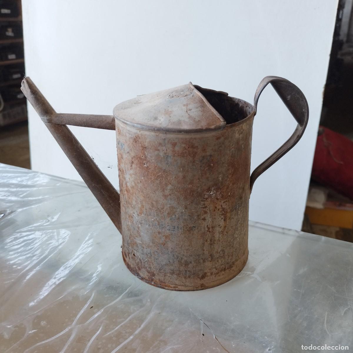 Antig&uuml;edades: REGADERA, HOJALATA / INGED / APROXIMADO 20 CM - Foto 1