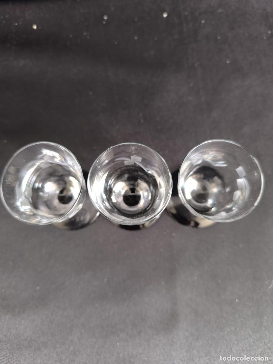 Antig&uuml;edades: copas de cristal grabado - Foto 3