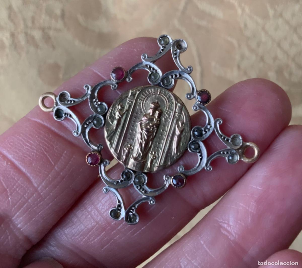 Antig&uuml;edades: ANTIGUA MEDALLA DE PLATA SOBREDORADA - Foto 4