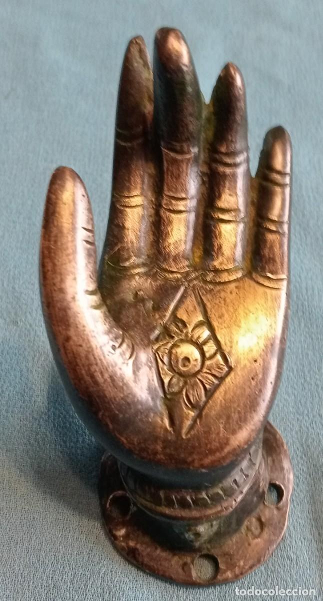 Antig&uuml;edades: MANO DE BRONCE DE RITUAL - Foto 2