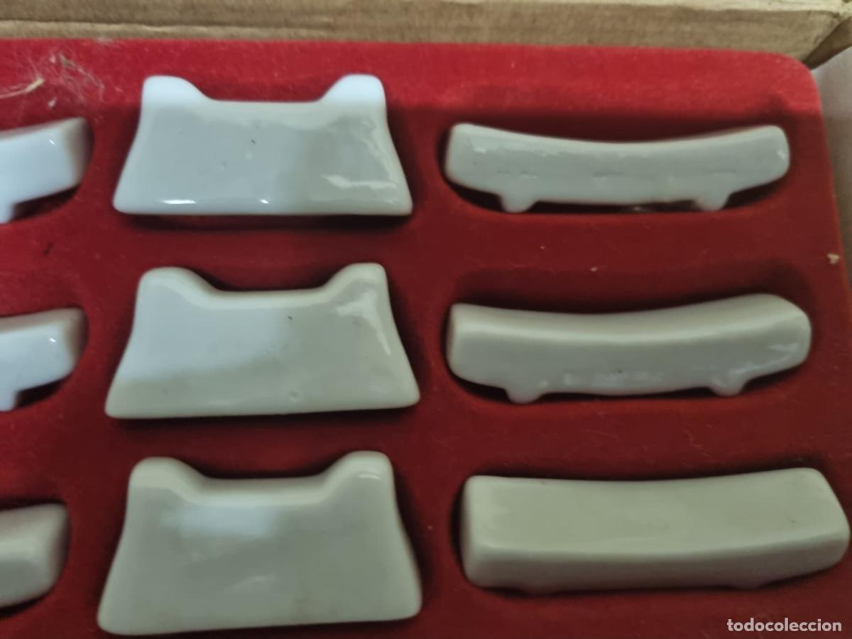 Antig&uuml;edades: Posacubiertos de porcelana - Foto 3
