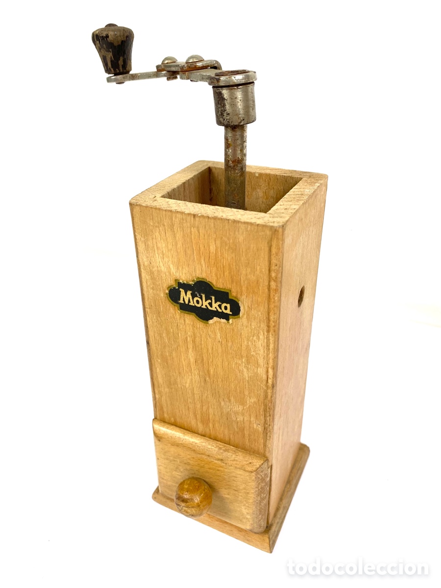 Antig&uuml;edades: MOLINILLO DE CAFE EN MADERA, MOKKA