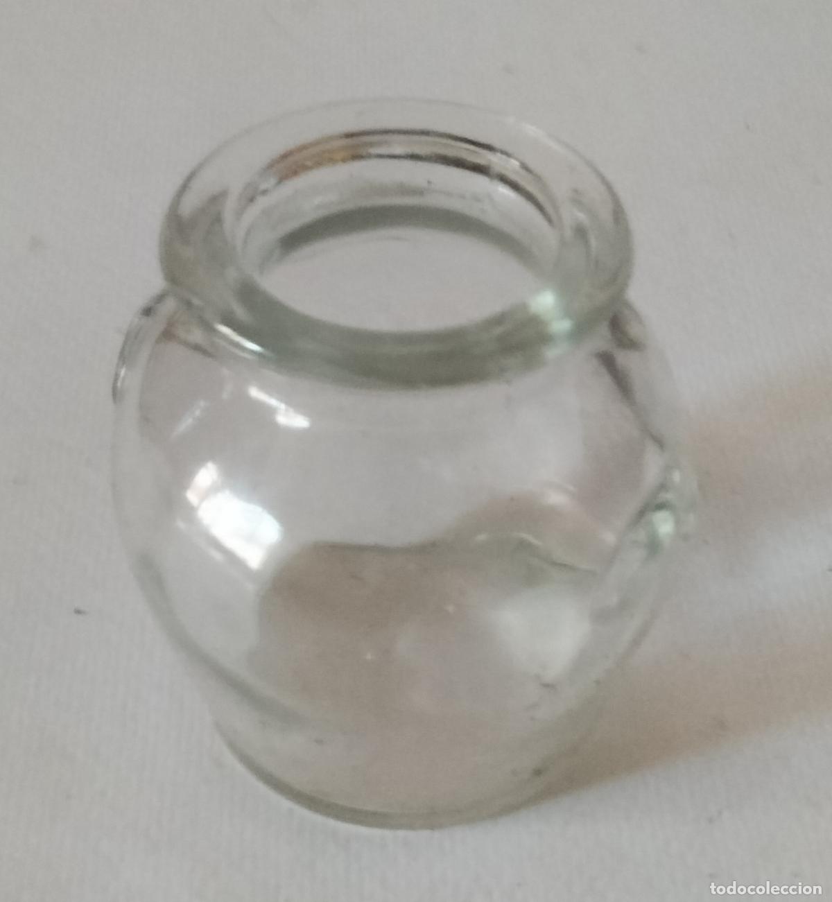 Antig&uuml;edades: Tarro de cristal. Cinco cm - Foto 1