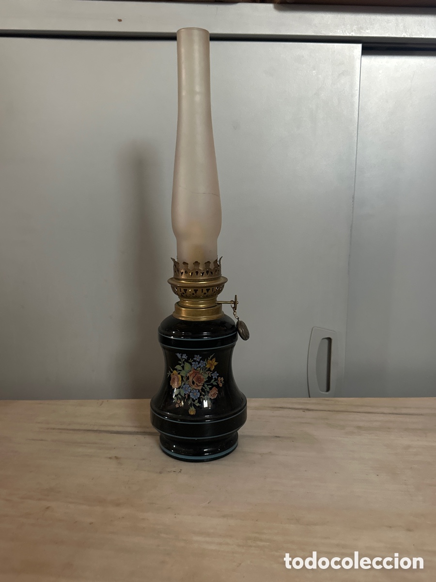 Antig&uuml;edades: Quinque antiguo con su tulipa - Foto 1