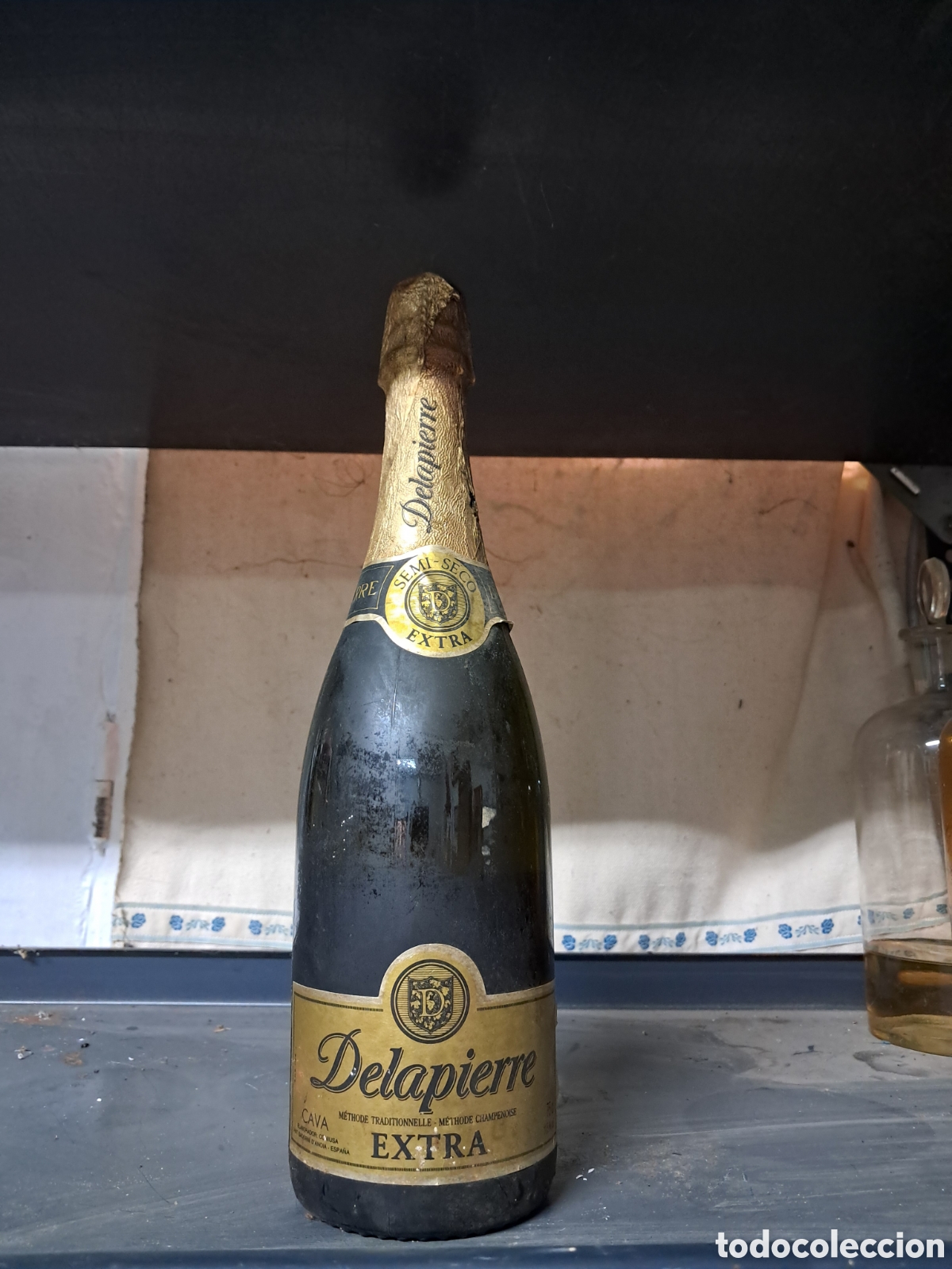 Antig&uuml;edades: Botella cava delapierre semillas seco consu contenido