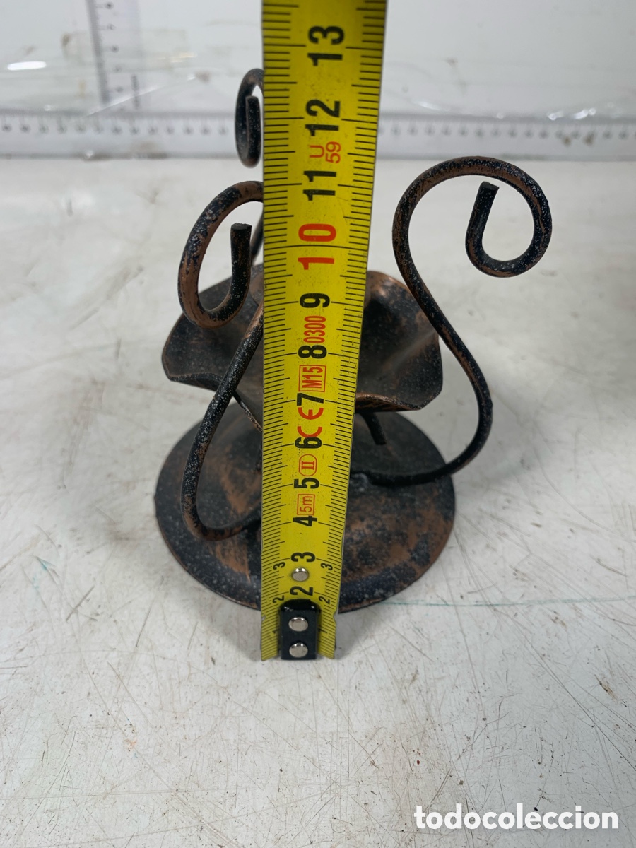 Antig&uuml;edades: 01_ candelabro met&aacute;lico - Foto 4