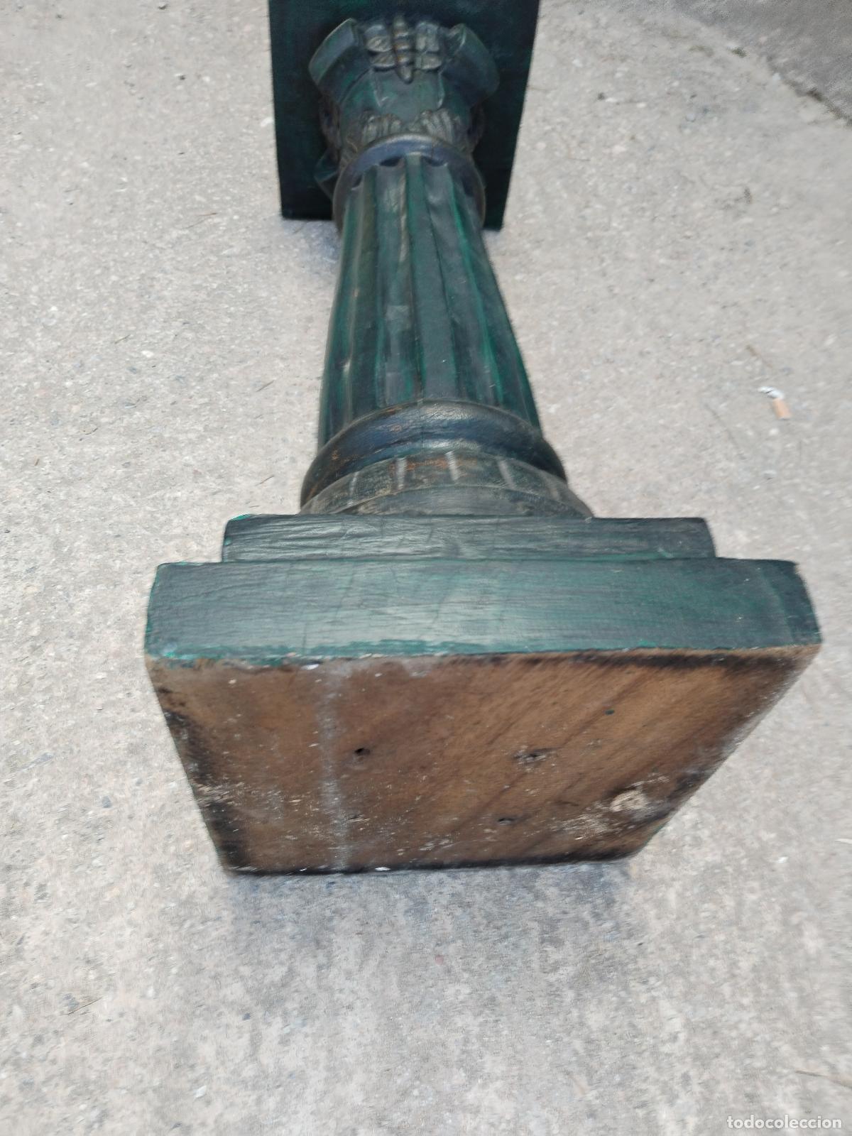 Antig&uuml;edades: columna peana mesita de madera - Foto 7