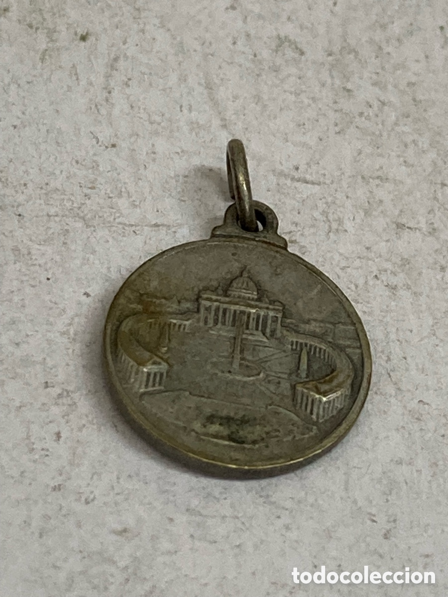 Antig&uuml;edades: Medalla de metal religiosa C251 - Foto 2